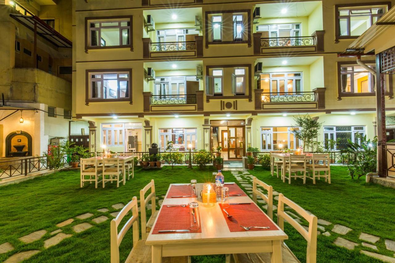 Hotel Acme Inn Katmandu Kültér fotó