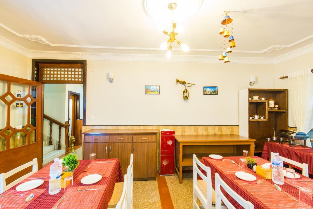 Hotel Acme Inn Katmandu Kültér fotó